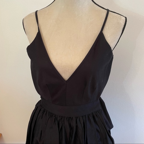 Contrarian New York black open back mini dress size 2 - Picture 11 of 16